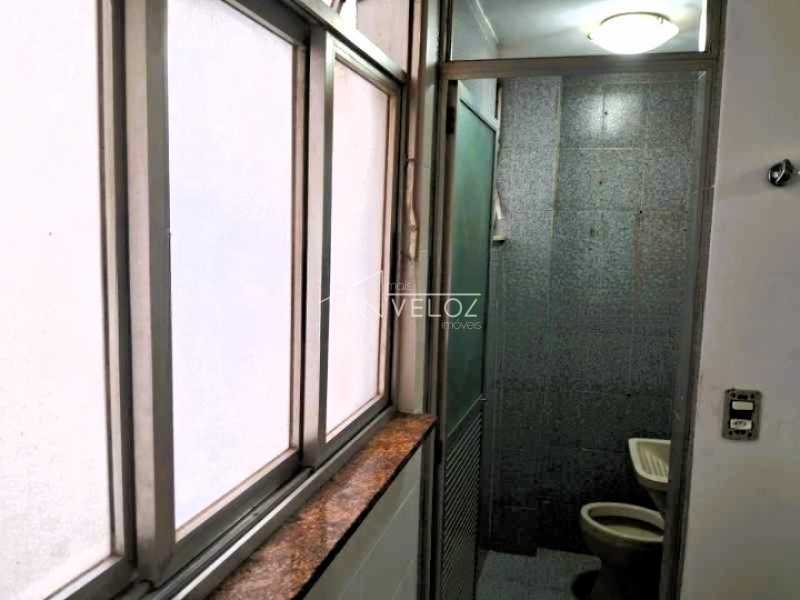 Apartamento à venda com 2 quartos, 95m² - Foto 17