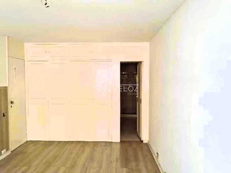 Apartamento à venda com 2 quartos, 95m² - Foto 3