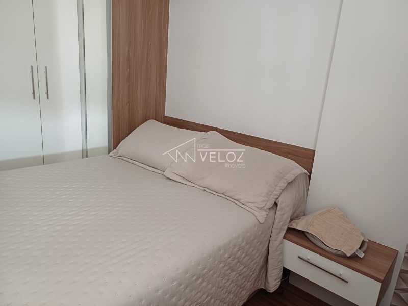 Apartamento à venda com 2 quartos, 49m² - Foto 13