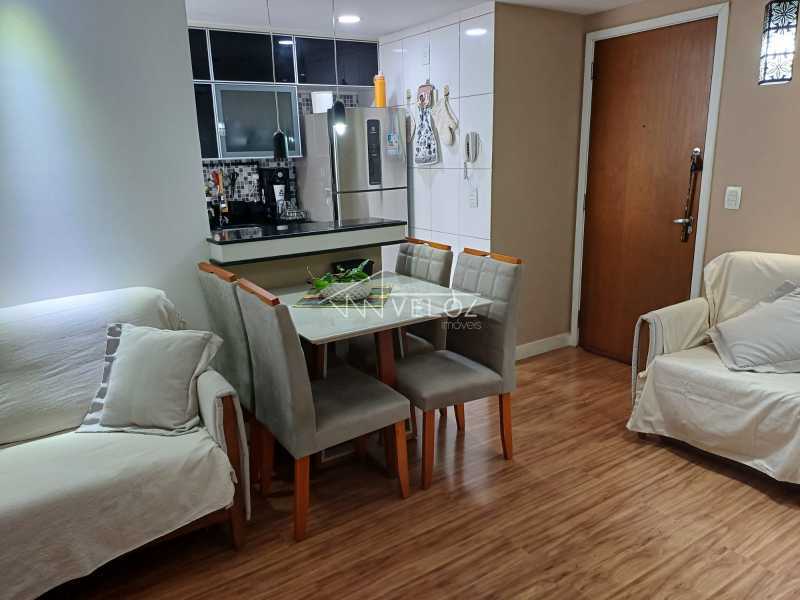 Apartamento à venda com 2 quartos, 49m² - Foto 5