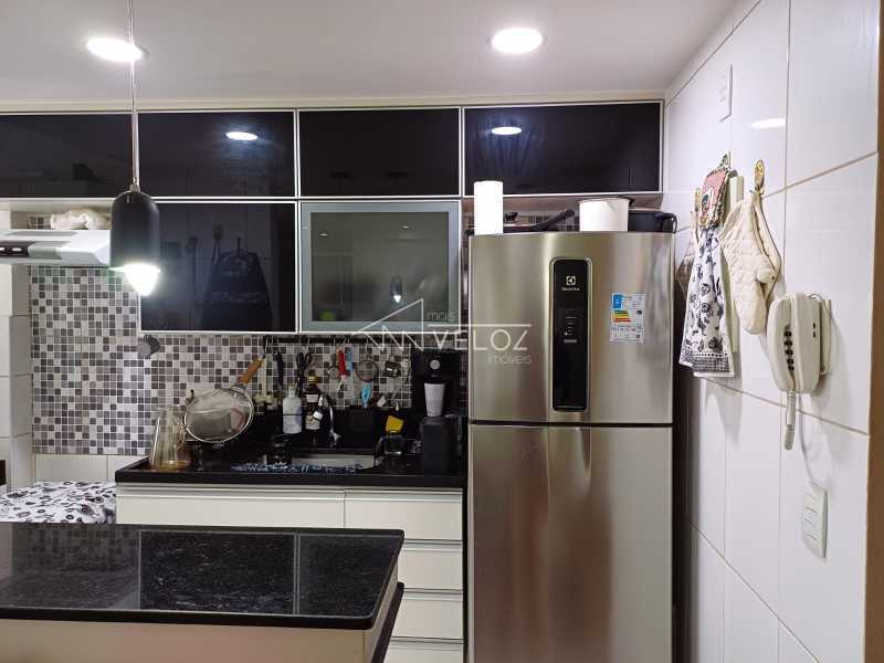 Apartamento à venda com 2 quartos, 49m² - Foto 10