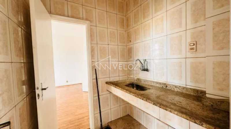 Apartamento à venda com 1 quarto, 50m² - Foto 7