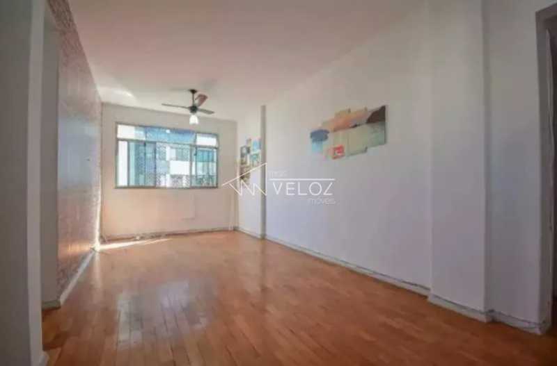 Apartamento à venda com 2 quartos, 65m² - Foto 4