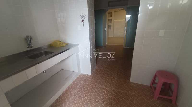 Casa à venda com 2 quartos, 98m² - Foto 14