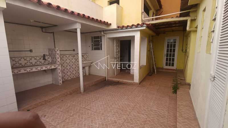 Casa à venda com 2 quartos, 98m² - Foto 28