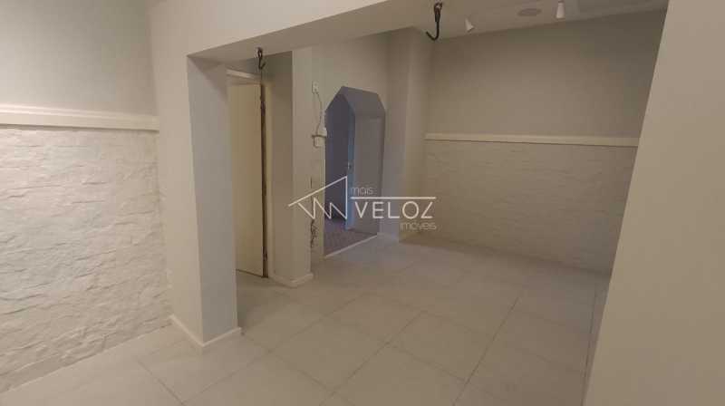 Casa à venda com 2 quartos, 98m² - Foto 30