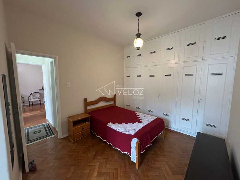 Apartamento à venda com 2 quartos, 80m² - Foto 17