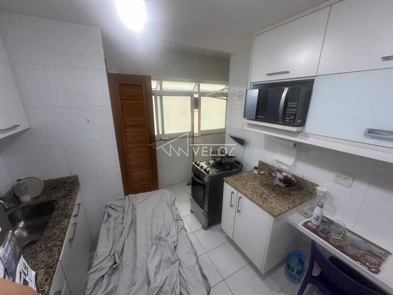 Apartamento à venda com 2 quartos, 78m² - Foto 4