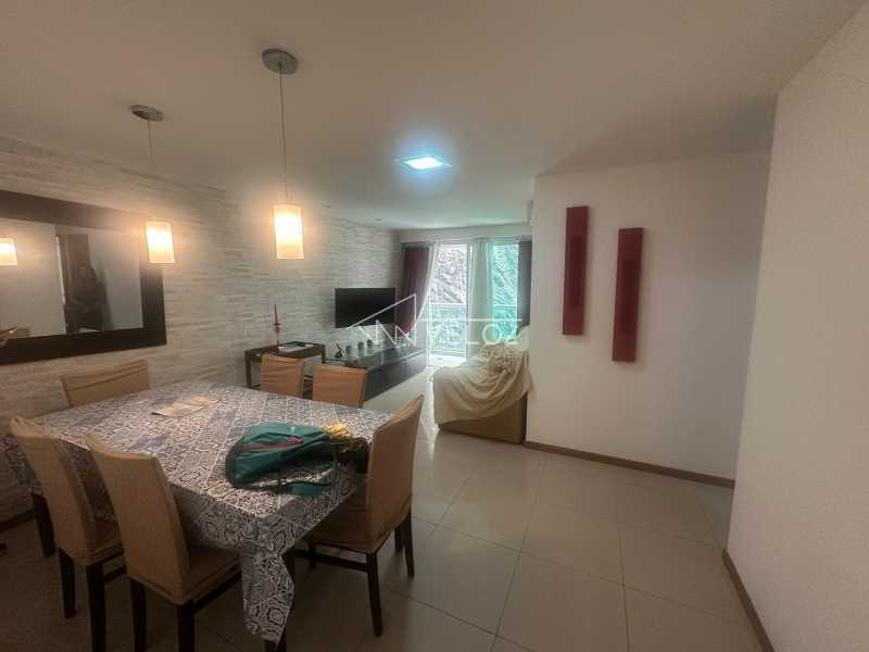 Apartamento à venda com 2 quartos, 78m² - Foto 7