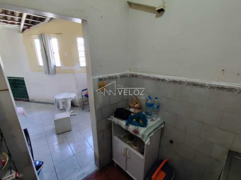 Casa à venda com 4 quartos, 120m² - Foto 22