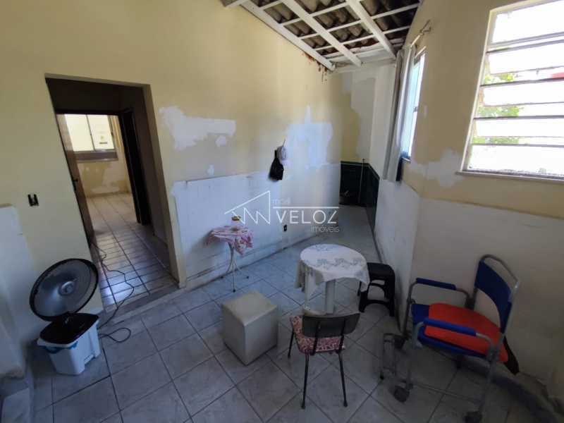 Casa à venda com 4 quartos, 120m² - Foto 17