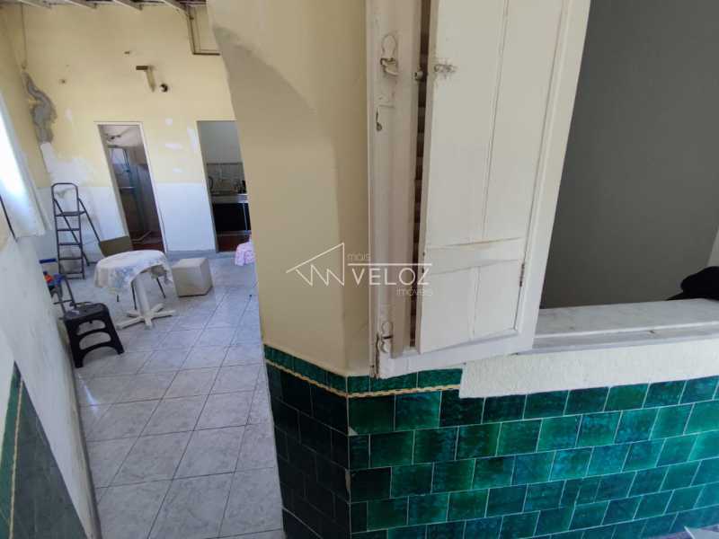 Casa à venda com 4 quartos, 120m² - Foto 29