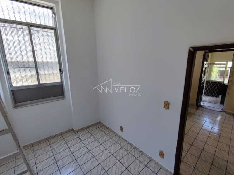 Casa à venda com 4 quartos, 120m² - Foto 11