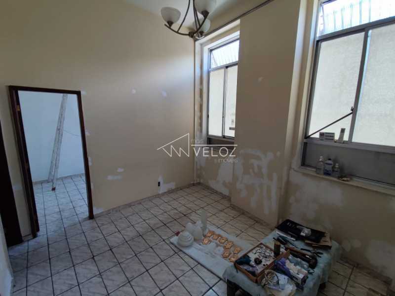 Casa à venda com 4 quartos, 120m² - Foto 14