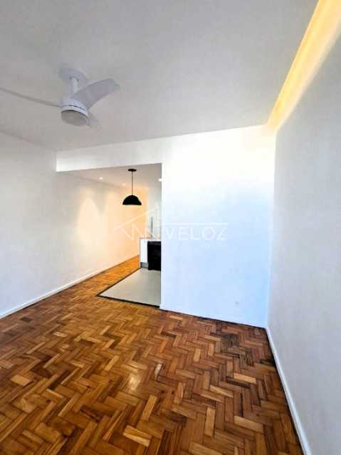 Apartamento à venda com 1 quarto, 39m² - Foto 13