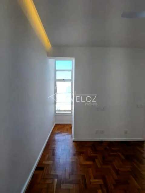 Apartamento à venda com 1 quarto, 39m² - Foto 4