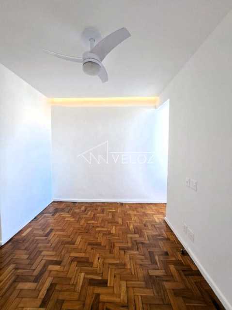 Apartamento à venda com 1 quarto, 39m² - Foto 3