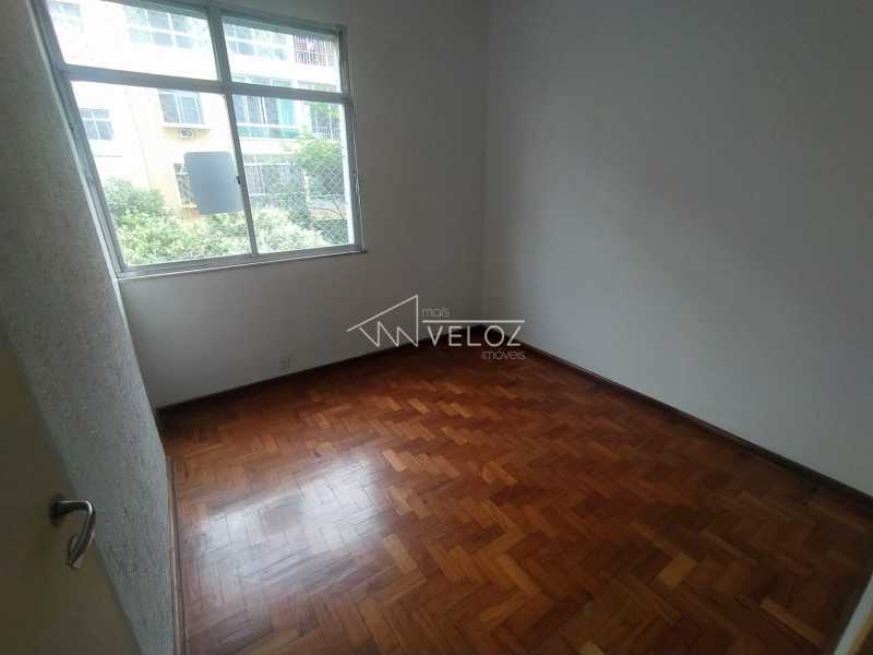 Apartamento à venda com 2 quartos, 65m² - Foto 9