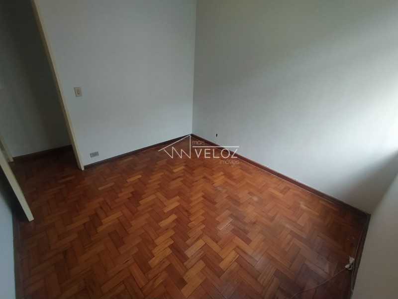 Apartamento à venda com 2 quartos, 65m² - Foto 13