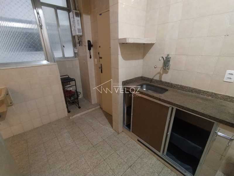 Apartamento à venda com 2 quartos, 65m² - Foto 15