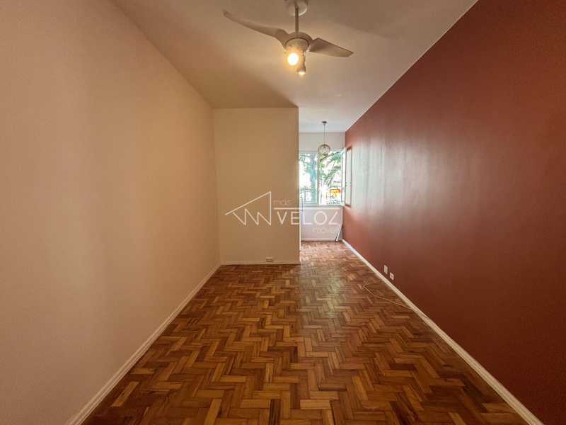 Apartamento à venda com 2 quartos, 66m² - Foto 1