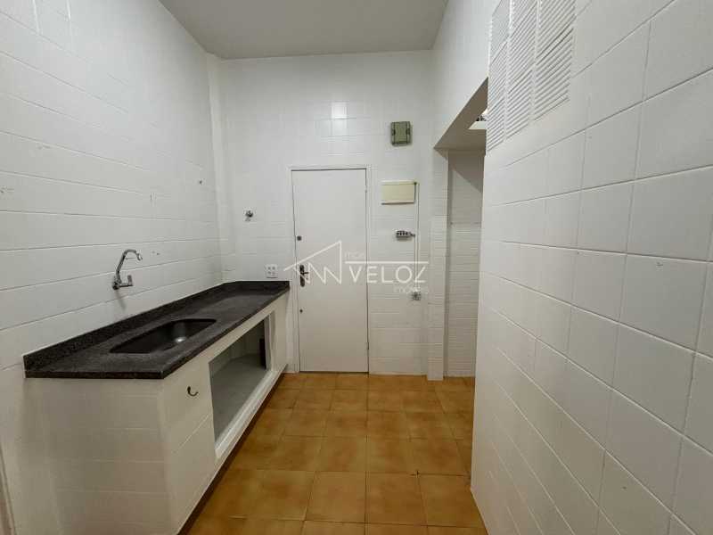 Apartamento à venda com 2 quartos, 66m² - Foto 15