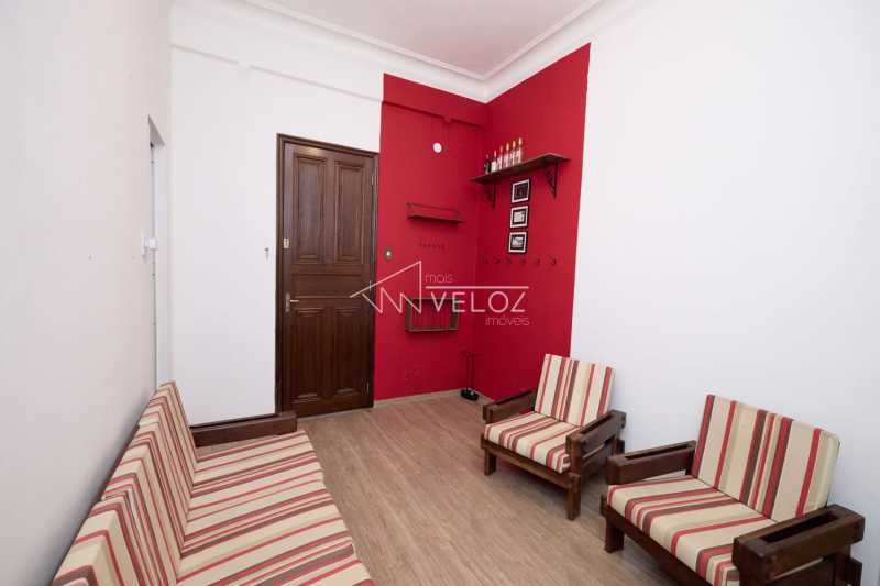 Apartamento à venda com 1 quarto, 28m² - Foto 10