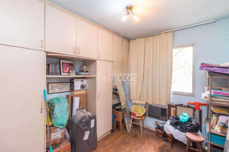 Apartamento à venda com 2 quartos, 72m² - Foto 3