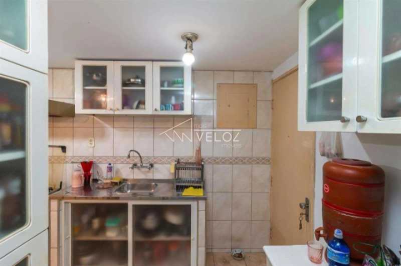 Apartamento à venda com 2 quartos, 72m² - Foto 19