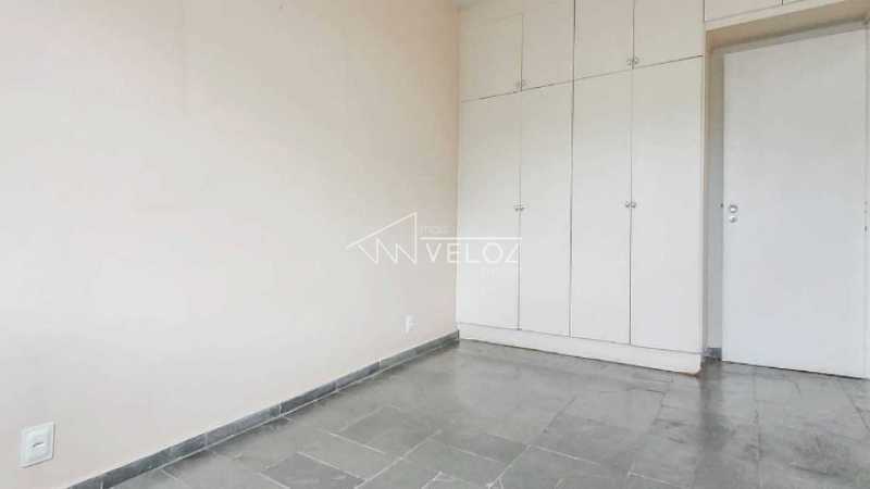 Apartamento à venda com 2 quartos, 60m² - Foto 11