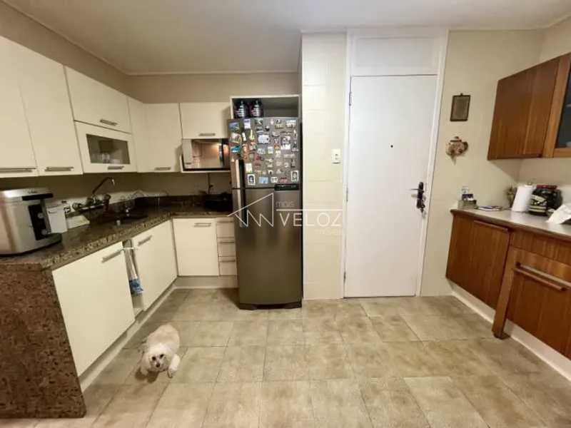 Apartamento à venda com 3 quartos, 97m² - Foto 16