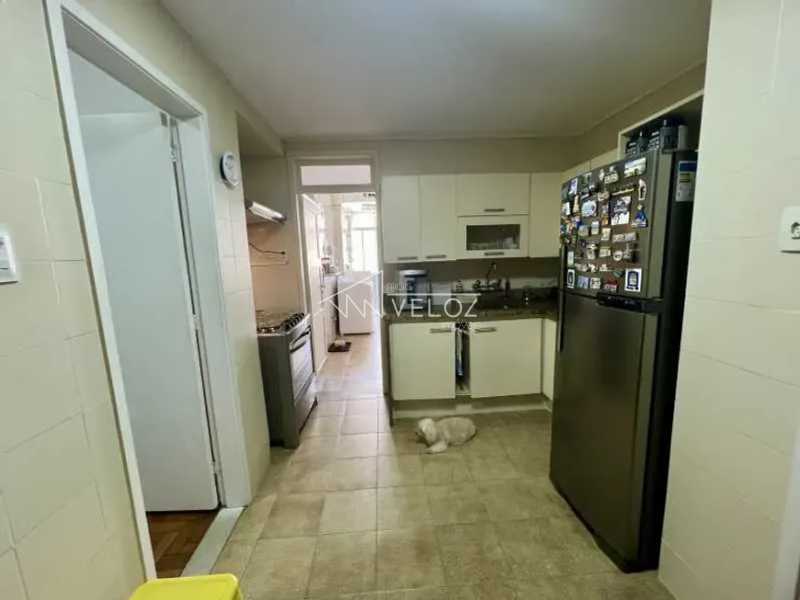 Apartamento à venda com 3 quartos, 97m² - Foto 17