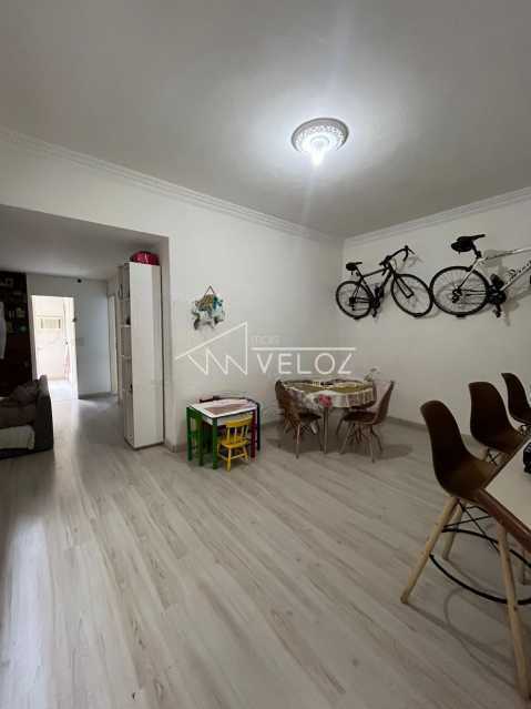 Apartamento à venda com 3 quartos, 90m² - Foto 4