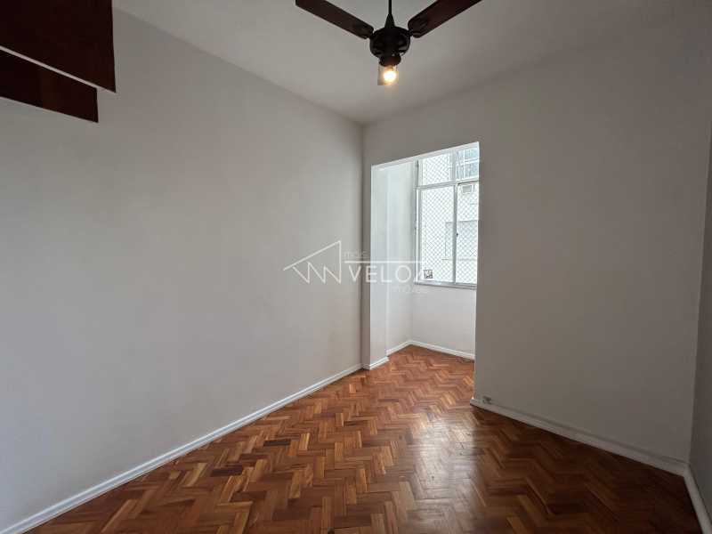 Apartamento à venda com 3 quartos, 96m² - Foto 10