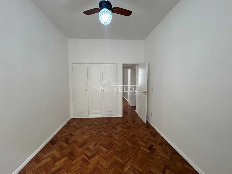 Apartamento à venda com 3 quartos, 96m² - Foto 16