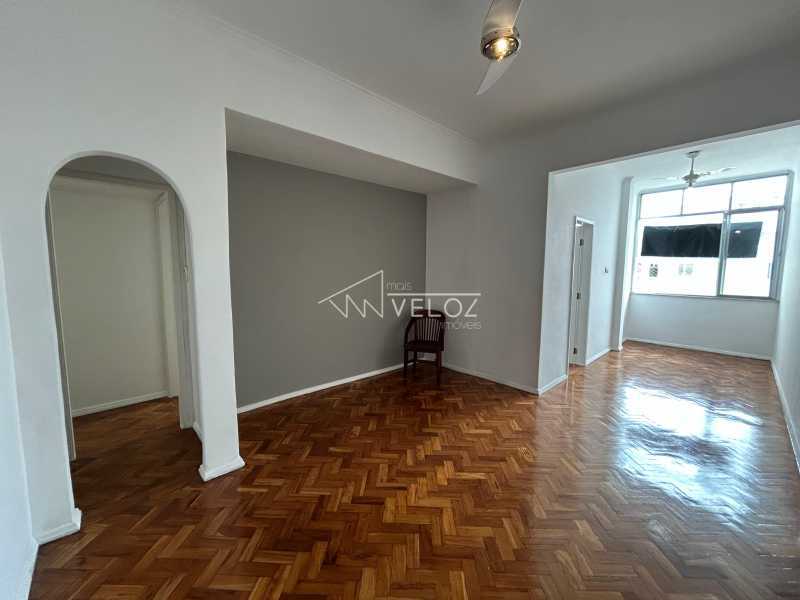 Apartamento à venda com 3 quartos, 96m² - Foto 1