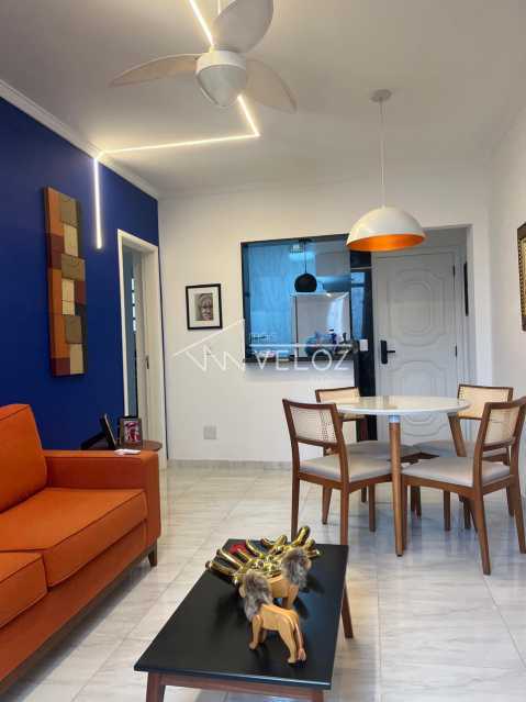 Apartamento à venda com 2 quartos, 73m² - Foto 1