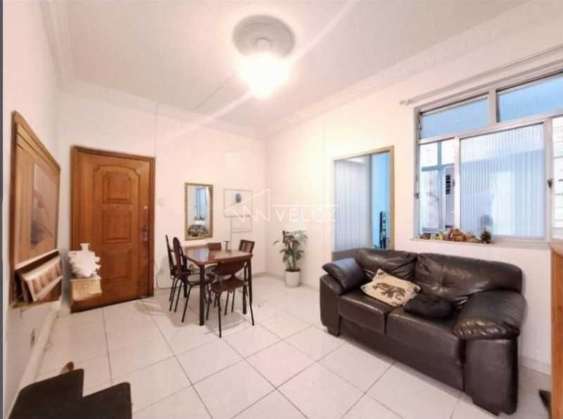 Apartamento à venda com 4 quartos, 85m² - Foto 3