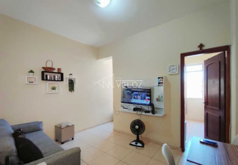 Apartamento à venda com 1 quarto, 39m² - Foto 4