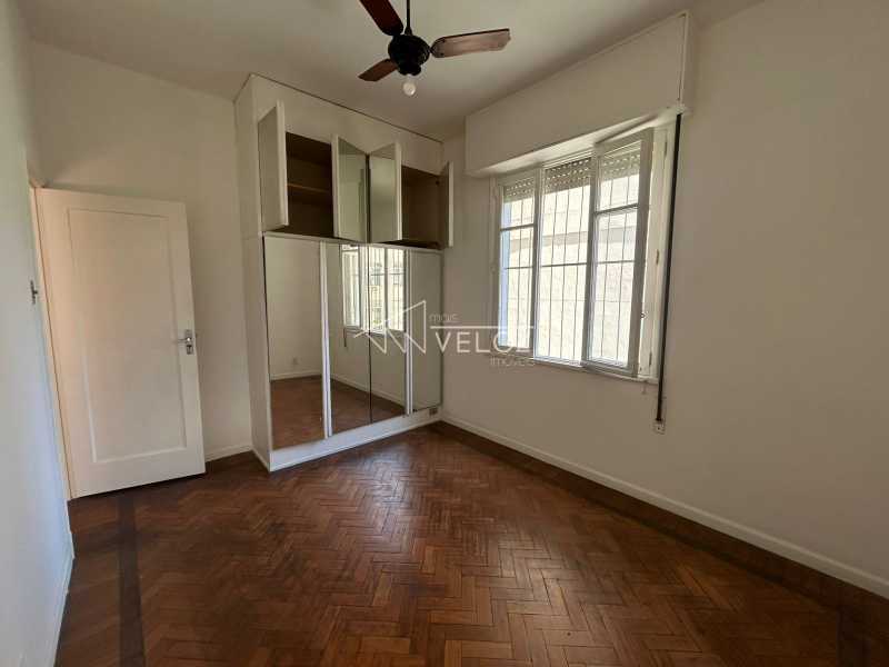 Apartamento à venda com 3 quartos, 84m² - Foto 12