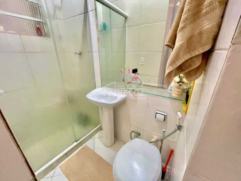 Apartamento à venda com 1 quarto, 36m² - Foto 11