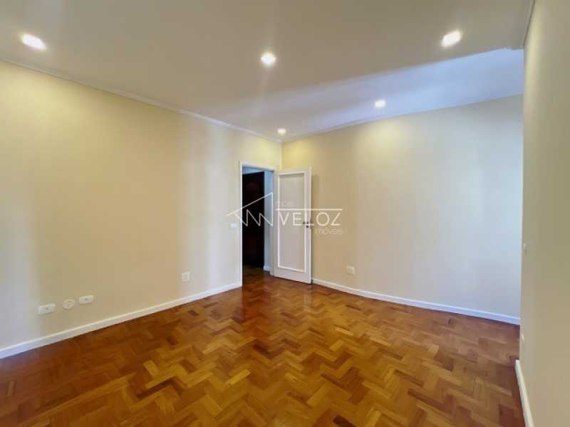 Apartamento à venda com 1 quarto, 52m² - Foto 2