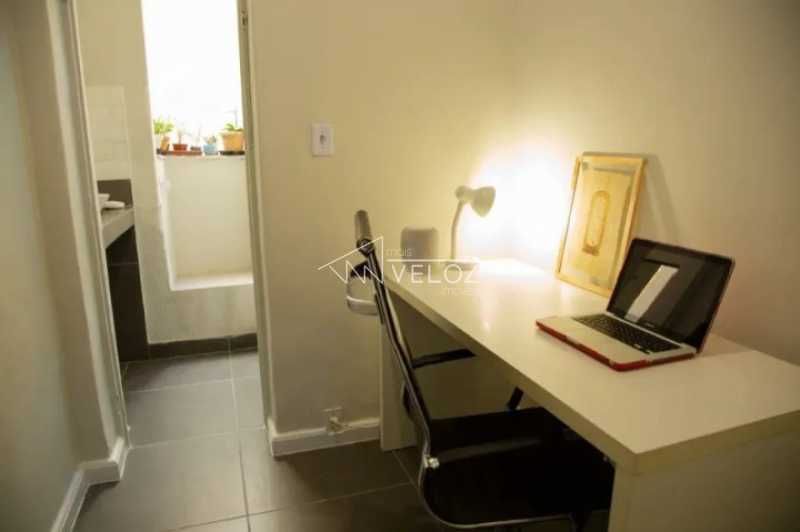 Apartamento à venda com 2 quartos, 64m² - Foto 11