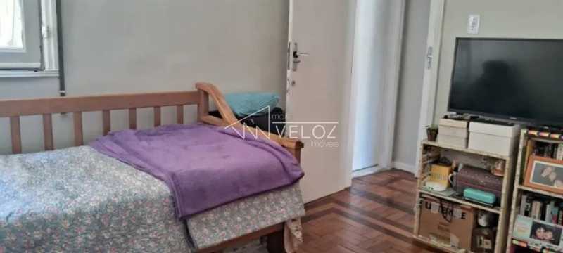 Apartamento à venda com 2 quartos, 64m² - Foto 3