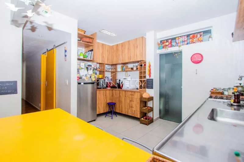 Apartamento à venda com 3 quartos, 116m² - Foto 9