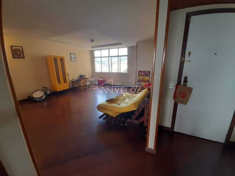 Apartamento à venda com 3 quartos, 230m² - Foto 5