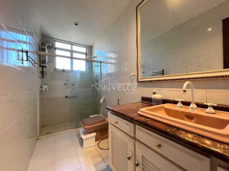 Apartamento à venda com 3 quartos, 230m² - Foto 26