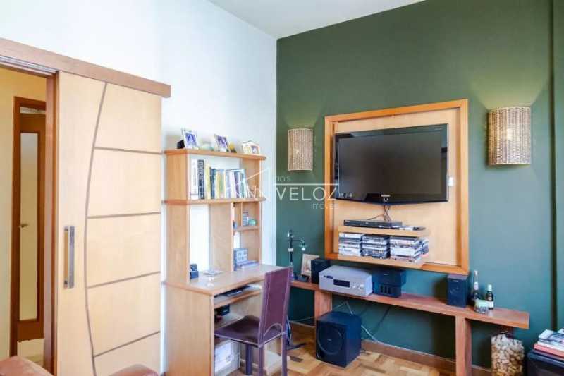 Apartamento à venda com 2 quartos, 70m² - Foto 22