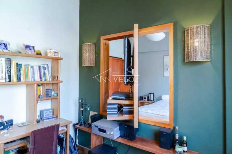 Apartamento à venda com 2 quartos, 70m² - Foto 24