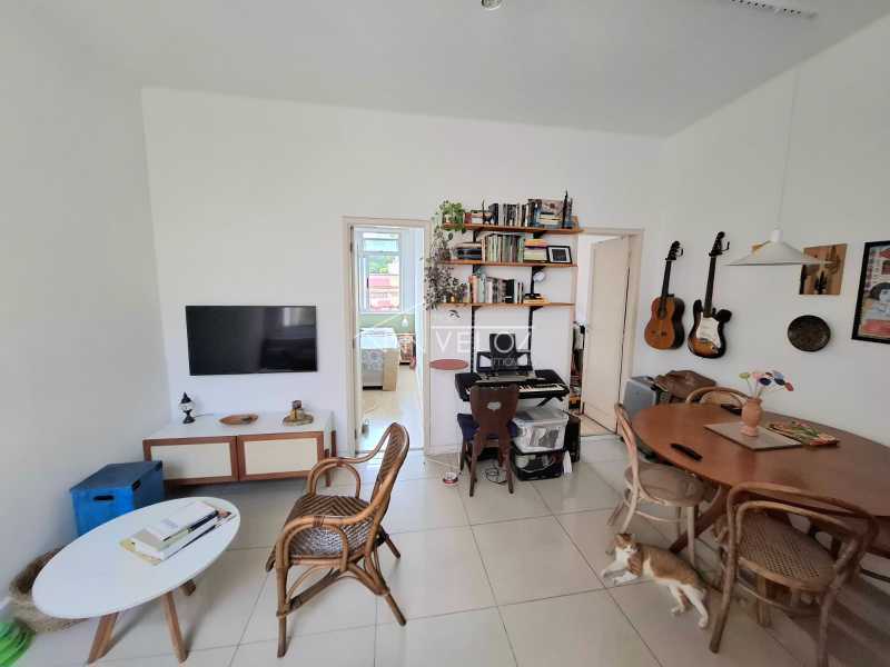 Apartamento à venda com 2 quartos, 47m² - Foto 1